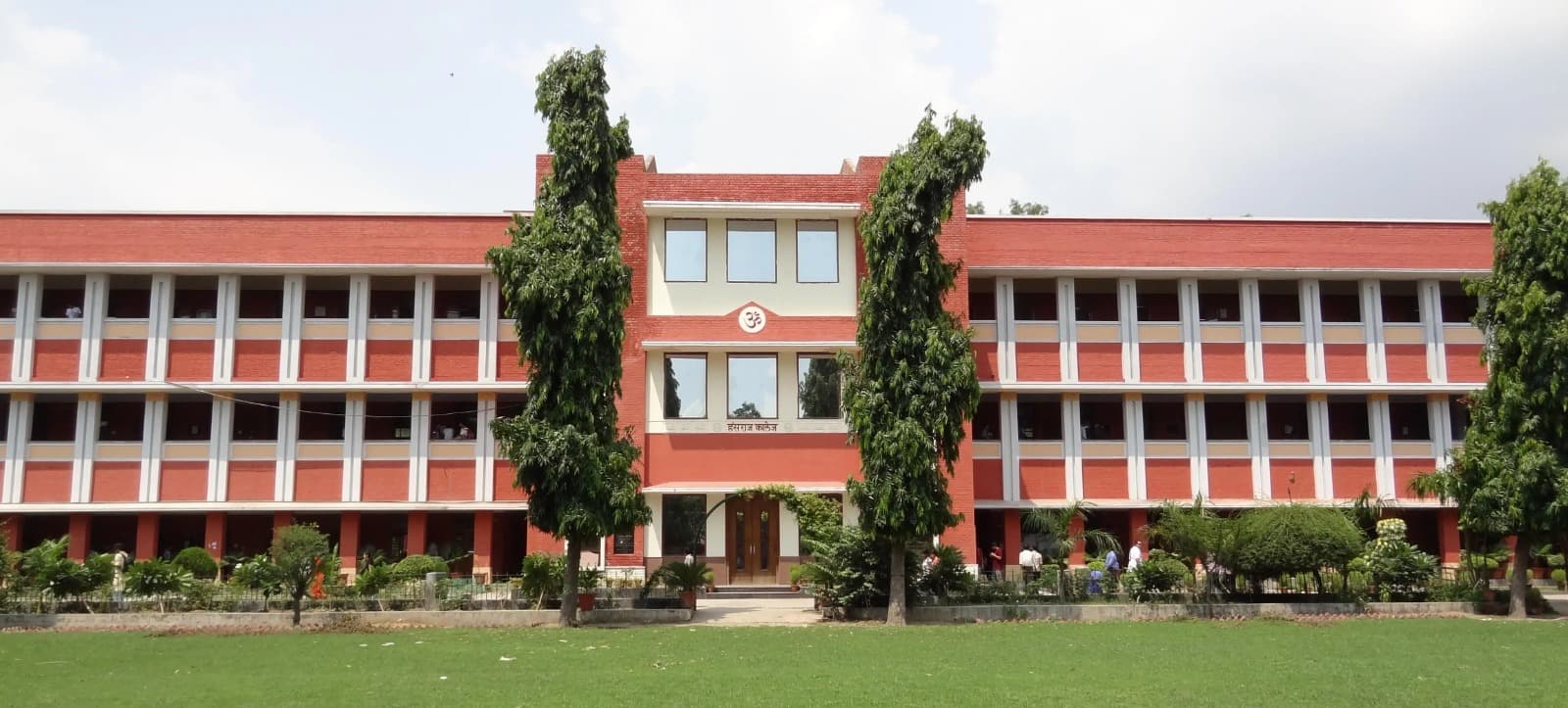 Hansraj College